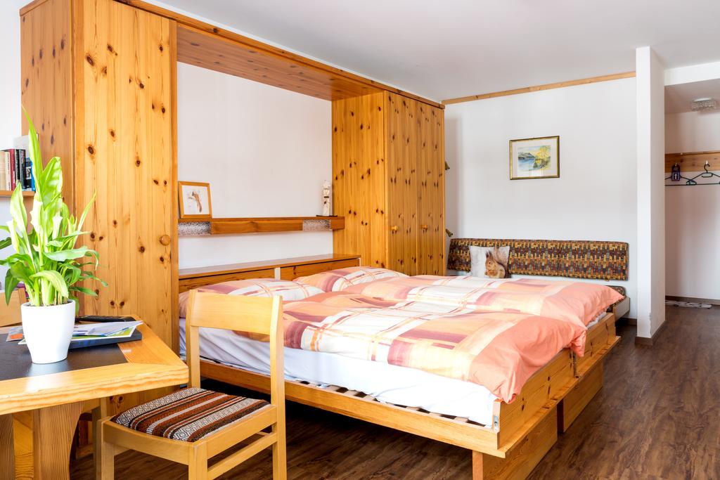 Hotel B&B Susom Surlej Silvaplana Kültér fotó